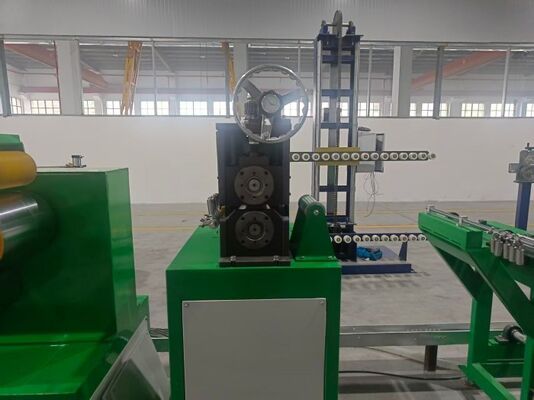 Rodillo de acero aleado cromado – El núcleo de estampado que combina dureza y resistencia al desgaste