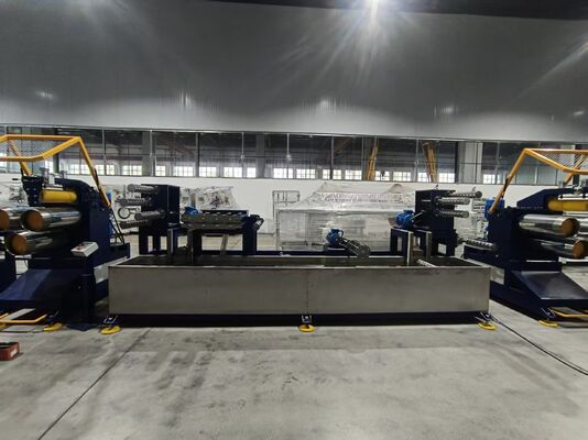 Sistema de control de temperatura de la extrusora de nueve zonas con una precisión de ±1 °C y calentadores de aluminio fundido