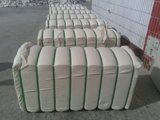 Herramienta neumática de fijación de PET para bolas de algodón y fibra