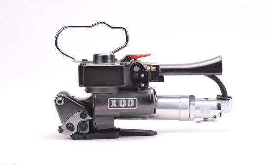 0.5 -1.5 mm de espesor Pneumático PP PET correa sellador de herramientas XQD19 / 25