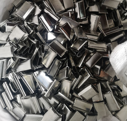 Silenos metálicos galvanizados de agarre Superficie electroplada para correa de polipropileno de PP