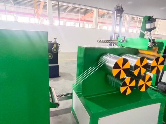 Adecuado para hilos planos de PP, tiras decorativas y perfiles personalizados