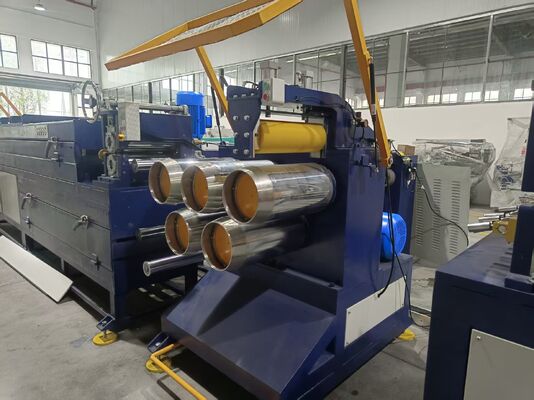 Calidad uniforme del producto y flujo de fusión estable gracias a las bombas dosificadoras dobles: línea de banda de PP